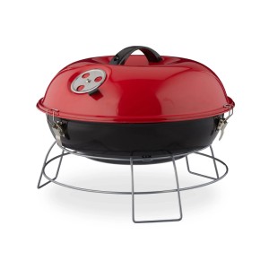 Roter tragbarer Kugelgrill aus Stahl mit schwarzem Unterteil und Deckel mit Lüftungsschieber auf Metallgestell. Ideal für Picknick.