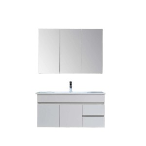 Sanotechnik Badmöbel-Set Belluno, 4-teilig, weiß, mit Unterschrank, Waschbecken und Spiegelschrank.