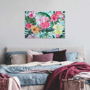Wandbild mit tropischem Motiv: Flamingos, Hibiskus und Palmen in Neonfarben.