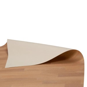 PVC-Bodenbelag Atlantic Buche-Optik, gerollt, Detailansicht der Holzoptik.