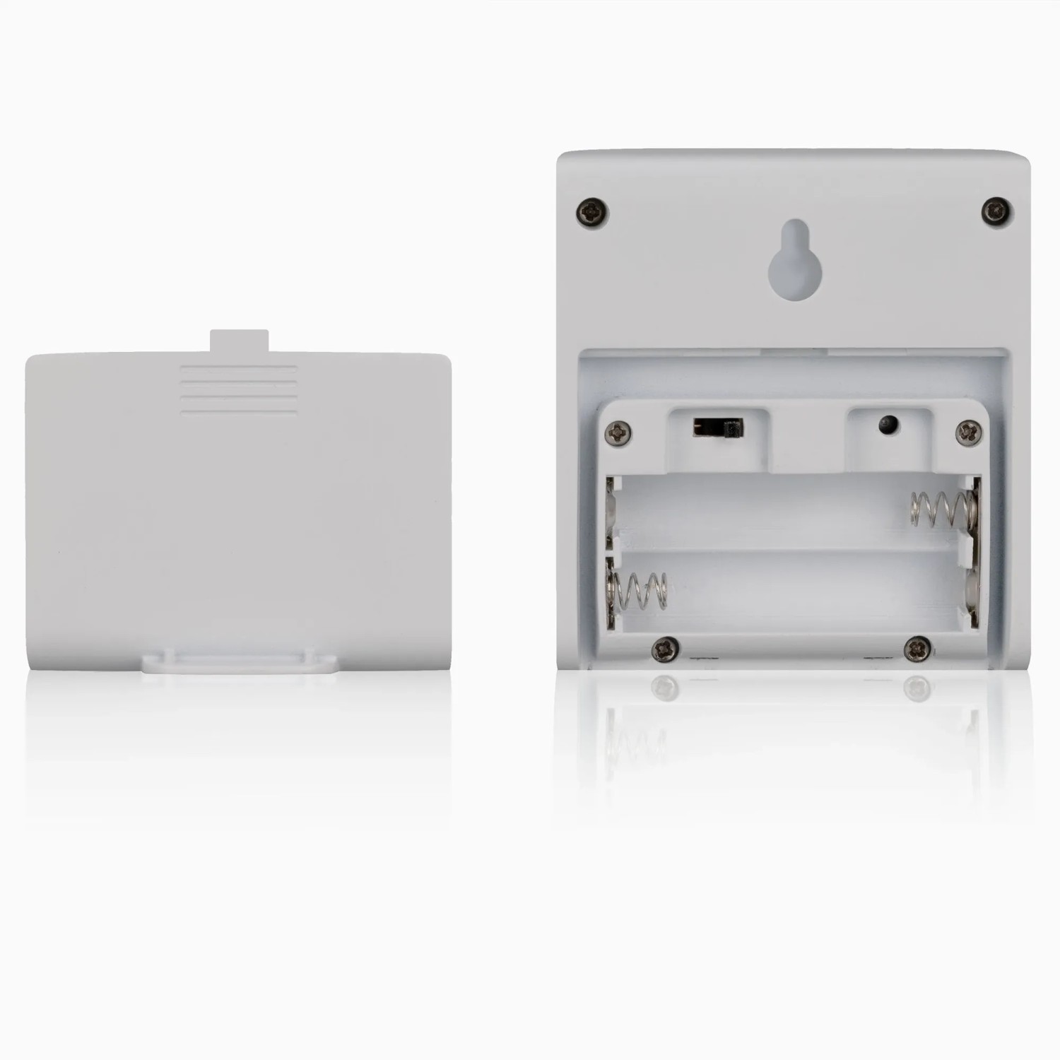 Bresser Quadro NV Wetterstation, Rückseite mit Batteriefach und Abdeckung.