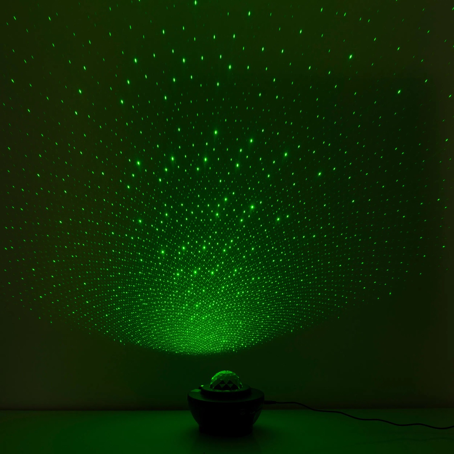 Näve LED-Projektor Athmospheric Galaxy/Water mit grünem Sternenhimmel-Effekt.