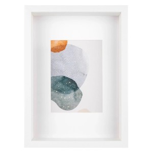 Weißer 3D Holzrahmen Shape von walther design, 21x29,7 cm, mit abstraktem Bild.
