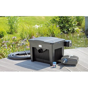 Oase BioSmart Set 18000 Durchlauffilter mit Pumpe, UVC-Klärer und Schlauch für Teiche.