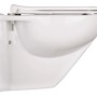 Weißes, erhöhtes Wand-WC-Set von Calmwaters mit WC-Sitz und spülrandlosem Design.