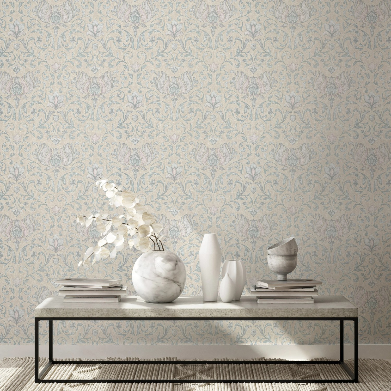 Marburg Vliestapete im Landhausstil mit floralem Muster in Beige und Blau.