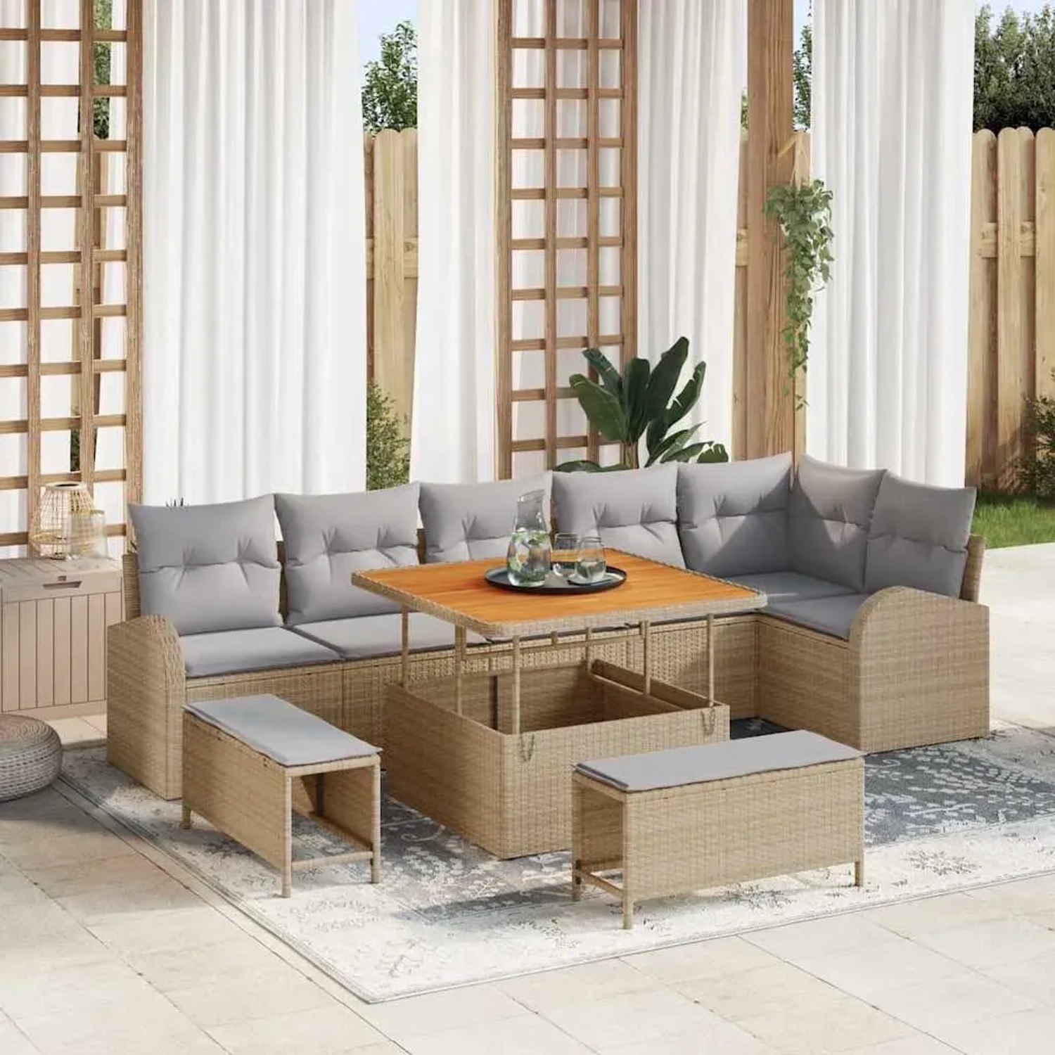 Beiges 9-teiliges vidaXL Garten-Sofa-Set aus Poly Rattan mit Tisch und Kissen.