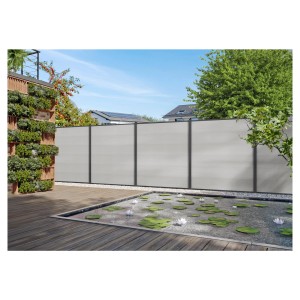 T&J WPC Steckzaunbrett Max-XL, Farbe Weißer Rauch, als Sichtschutz im Garten.
