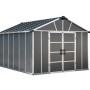 Graues Palram Canopia Gerätehaus Yukon 3.3 x 4 aus Kunststoff mit Doppeltür.