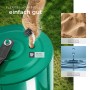 Grüne Tectake Rasenwalze (60 cm) wird mit Sand befüllt. Gartenhandgerät für Rasenpflege.