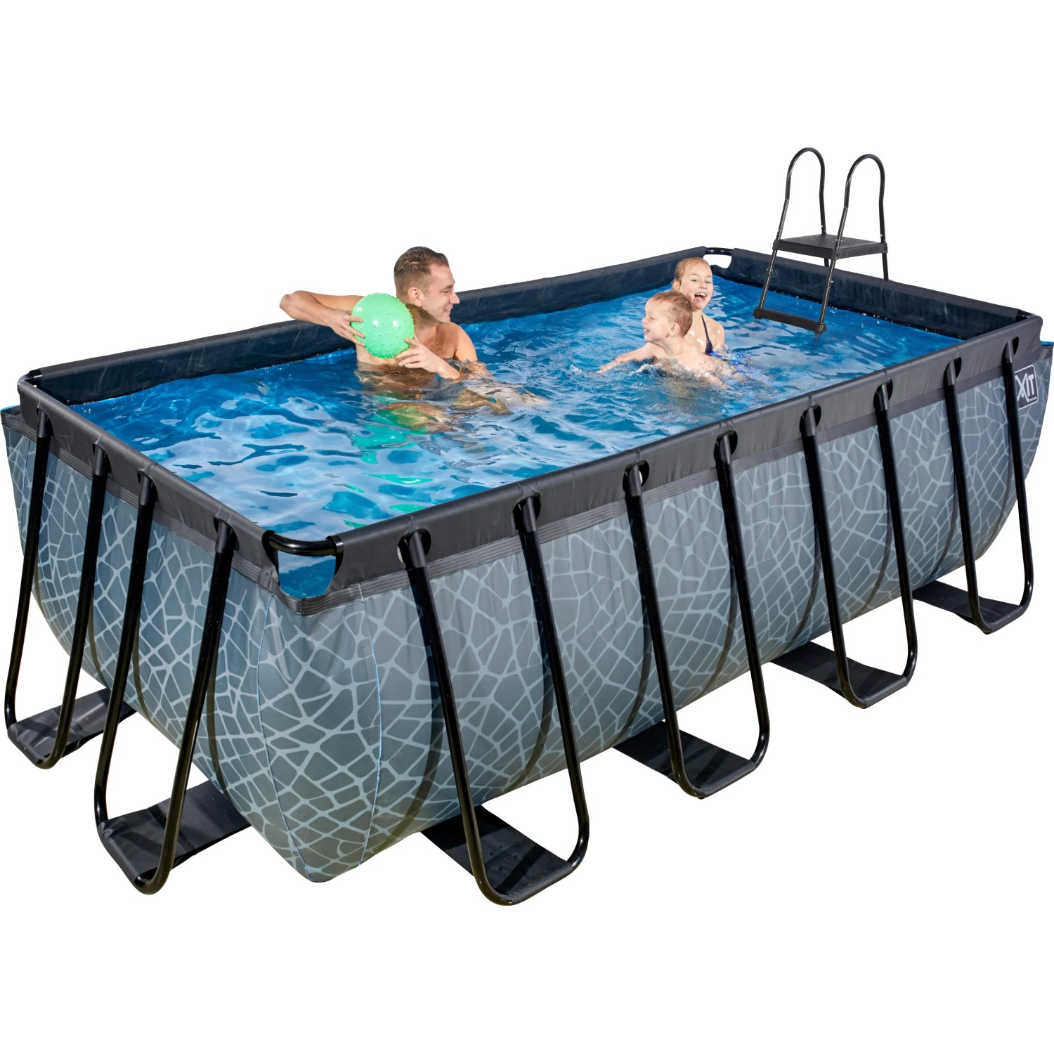 Rechteckiger, grauer EXIT Stone Pool 400x200x122 cm mit Steinmuster, Poolleiter und Familie im Wasser.