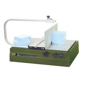 Proxxon Thermocut TA 300 Anschlag für Heißklebegerät mit Werkstücken.