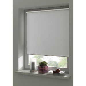 Weißes Gardinia Easyfix Rollo Premium, 45x150 cm, verdunkelnd am Fenster.