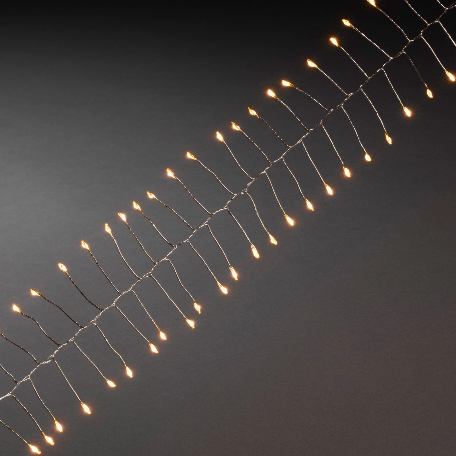 Micro LED Lichterkette 60 bernsteinfarbene LEDs Draht Silberfarben innen