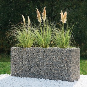 Bellissa Gabionen-Hochbeet Premium, verzinkt, 200x75x100cm, befüllt mit Steinen und bepflanzt.