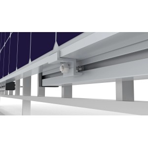 Schwaiger Geländer-Montage Set für Solarmodul, Detailansicht der Befestigung am Geländer.