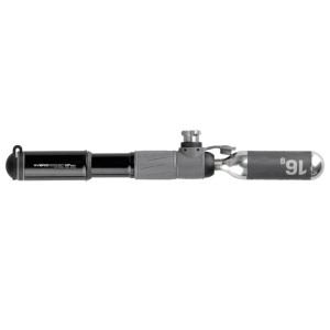 Topeak Hybridrocket HP Mini Handpumpe schwarz-grau mit CO2-Kartusche. Kompakte Rennrad-Fahrradpumpe.