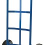 Blaue Sackkarre Basis mit 150 kg Tragkraft und Radschutz für den Transport im Bau.