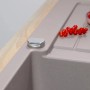 Detailaufnahme: Respekta Einbauspüle Austin aus Granit, grau, mit Abtropffläche und Drehexcenter.