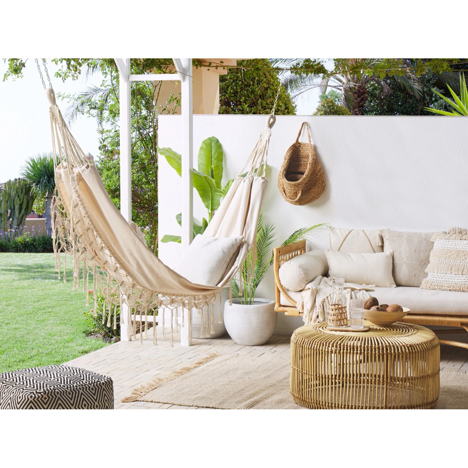 Beliani Outdoor Hngematte Beige Baumwolle 150 x 290 cm kaufen bei OBI