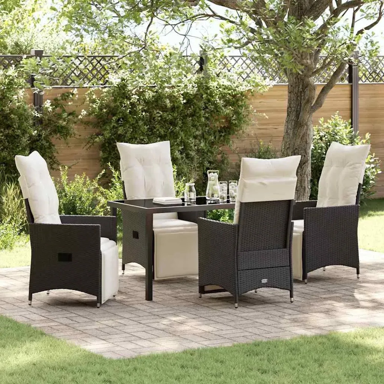 Schwarze 5-tlg. vidaXL Garten Essgruppe aus Polyrattan mit Kissen.