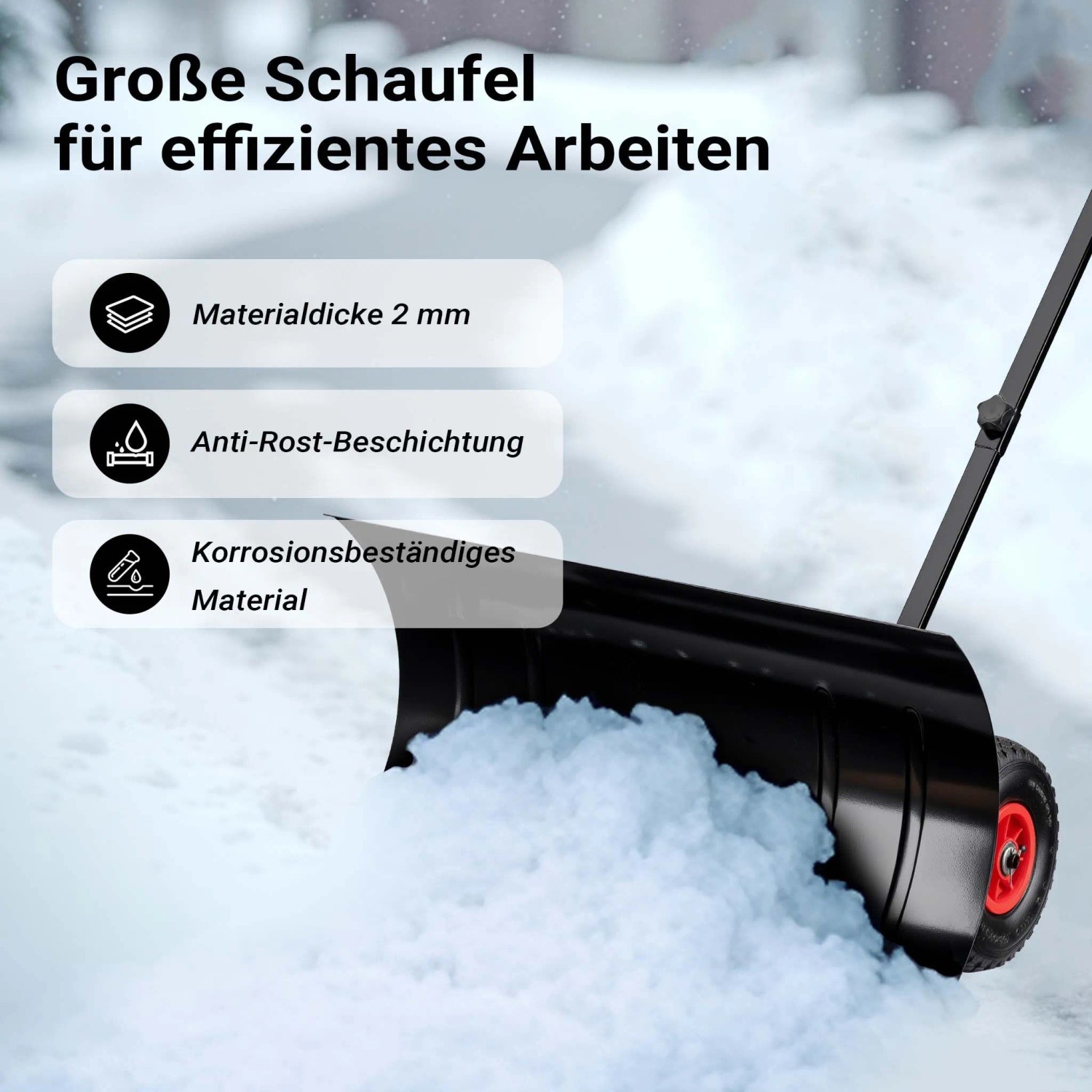 Schwarzer Wiltec Schneeschieber mit Rädern schiebt Schnee. Robuste 2mm Stahlschaufel mit Anti-Rost-Beschichtung für effiziente Schneeräumung.