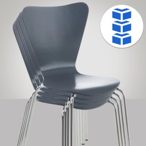 Vier graue, stapelbare CLP Calisto Konferenzstühle aus Holz mit glänzendem Chromgestell für Esszimmer.