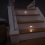 Mr.Beams Batterieleuchten MB500 2er-Pack als Nachtlichter an Treppe, batteriebetrieben.