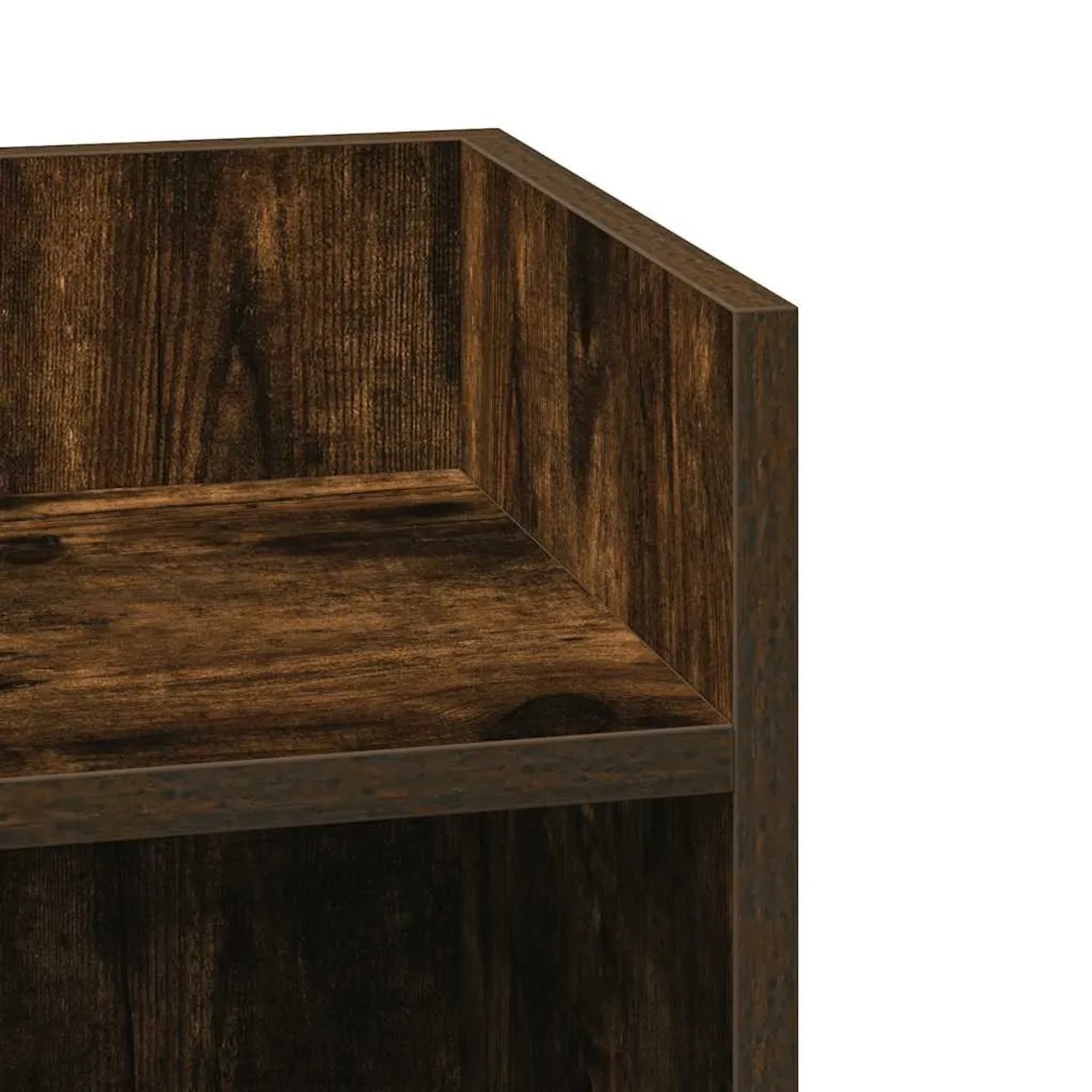 Detailansicht der Ecke eines Beistelltisches in dunkler Räuchereiche-Optik aus Holzwerkstoff mit Ablage.