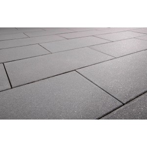 Dunkelgraue EHL Mirano Pflastersteine (15x30x8 cm) mit feiner, glimmernder Oberfläche.