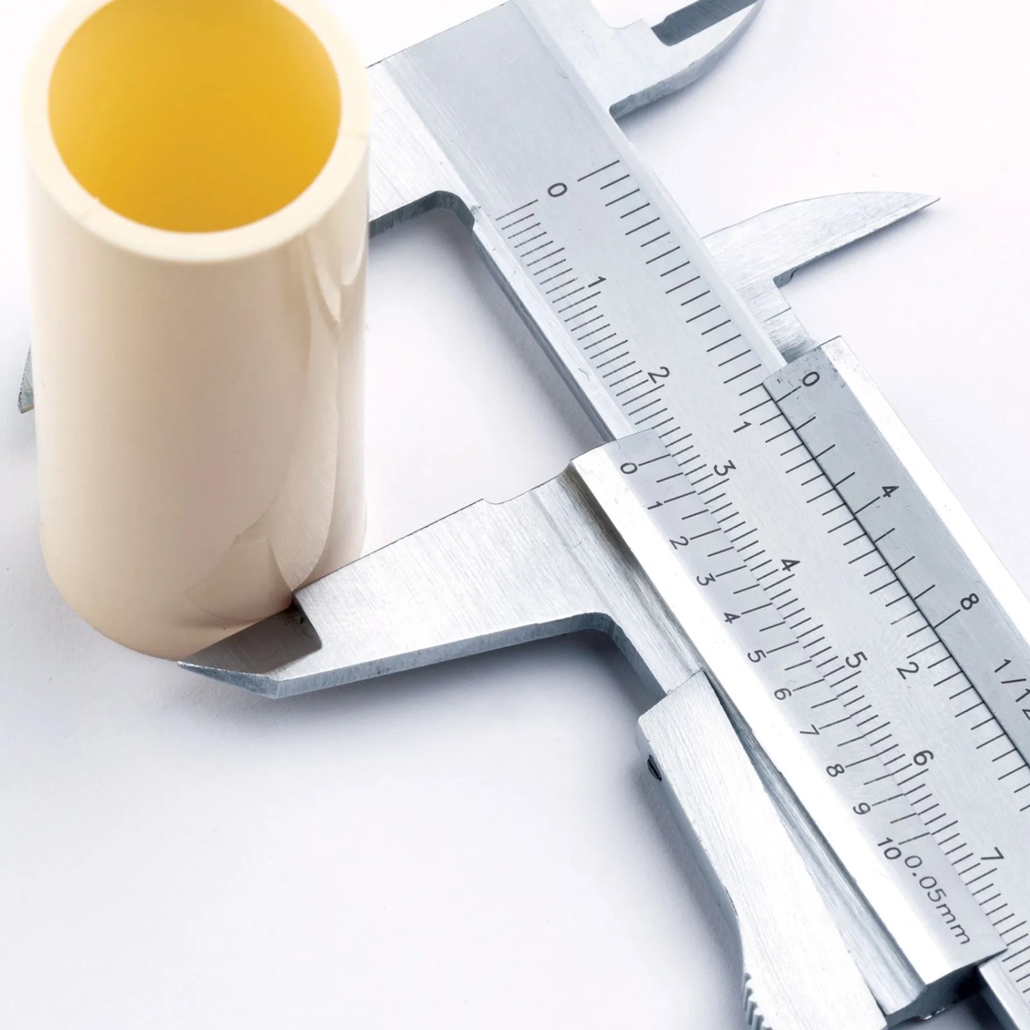 Orion's Ruler Orion Lightstyle Kerzenhülse Glatt 26 mm x 85 mm Creme kaufen bei OBI