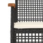 Detailansicht eines schwarzen Gartenstuhls aus Polyrattan mit cremefarbenem Kissen der vidaXL Essgruppe.