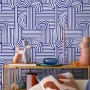 ESTAhome Vliestapete: Dunkelblaues 3D-Muster mit weißen geometrischen Linien an einer Wand, stilvolle Wandgestaltung.