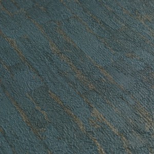 Nahaufnahme: A.S. Creation Vliestapete in Blau-Gold mit strukturierter Oberfläche.