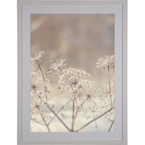 Weißer Holzbilderrahmen 60x80 cm mit Pflanzenmotiv, breites Profil, Normalglas.
