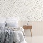 A.S. Création Vliestapete Wallpanel Blümchen Creme im Schlafzimmer.