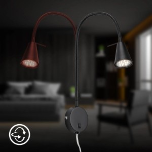 Schwenkbare Briloner LED Bettleuchte Tusa in Schwarz und Kupfer, warmweißes Licht.