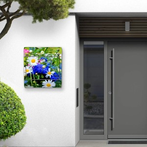 Edelstahl Briefkasten mit Blumenstrauß Motiv und Zeitungsfach. Rostfrei und wetterfest.