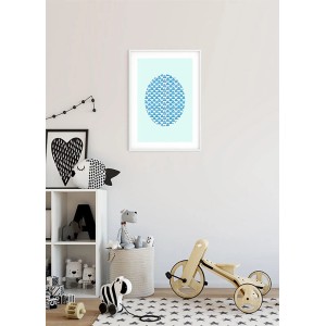 Komar Wandbild Shelly Aqua, 30x40 cm, mit blauem Bootsmotiv auf hellblauem Grund.