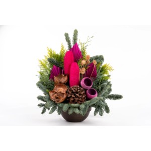 Grabgesteck Basaltschale Nobilis mit Erika, Zapfen und exotischen Elementen.