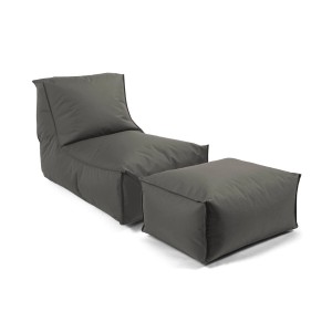 Grauer mokebo Sitzsack Sundowner mit Hocker, ideal als Gartenstuhl oder Relaxliege für Kinder und Erwachsene.