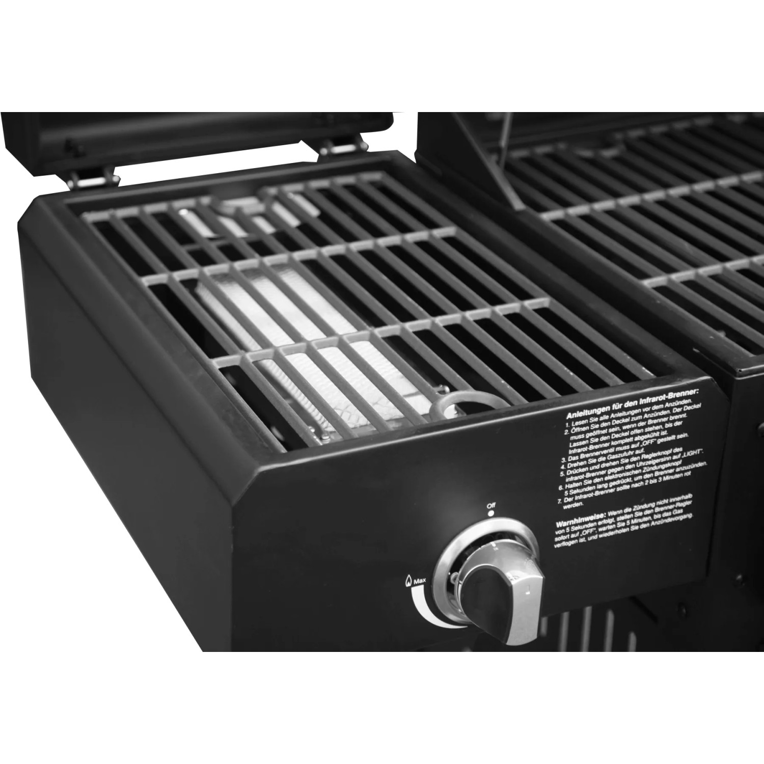 Detailaufnahme des El Fuego Arizona Kombigrill Seitenbrenners in Schwarz.