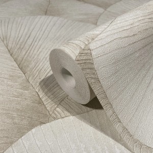 Beige Vliestapete mit floralem Muster von Marburg Kumano 2. Dekorative Tapete mit Natur-Motiven.