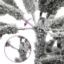 Detailaufnahme: Grün-weißer, künstlicher Weihnachtsbaum (150 cm) mit Schnee und klappbaren Ästen.