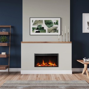 Schwarzer BALDERIA AT-33 Elektrokamin mit 3D-Flammeneffekt in Wohnraum-Szene.