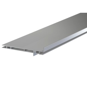 Randabschluss Rahmen Pro, 145 mm x 2000 mm für Terrassendielen. Silbernes Profil.