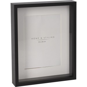 Schwarzer Bilderrahmen (23x28,5x4,5 cm) mit Passepartout für Fotos 15x20 cm.