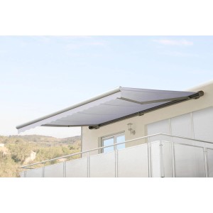 MCW Kassetten-Markise H123, 4,5x3m, creme, mit Volant, am Balkon montiert.