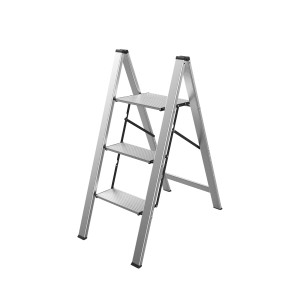 Mephisto Klappleiter aus Aluminium mit 3 Stufen, max. 150 kg Tragkraft. Haushaltsleiter für Innenräume.