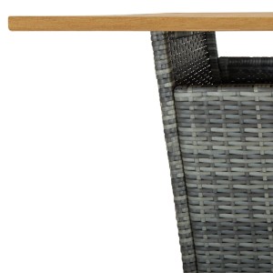 Detailansicht: Graues vidaXL Gartenbar-Set aus Rattan mit Akazienholz-Tischplatte.